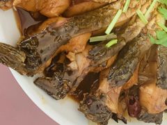 招牌菜老万汆水库鱼-崔家大院·特色农家菜