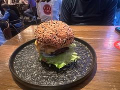牛王黑松露击碎汉堡-FAT COW(静安寺店)