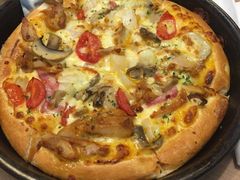 新奥尔良风情烤肉比萨-必胜客(鹤山大道店)