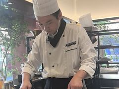 -大神太神·铁板烧(瑞虹天地月亮湾店)