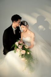 -雪中彩影婚纱摄影·微光艺术中心