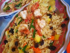 -Thiw Soen Seafood Restaurant