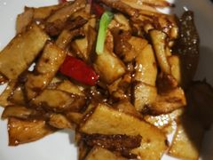 -山城外·非遗酸菜鱼(蜀都万达店)