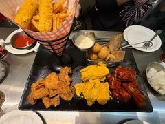 -BHC炸鸡(明洞总店)