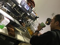 -边渡咖啡烘焙店(昙华林店)