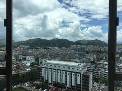 -汕尾巴黎半岛酒店