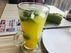 -必胜客(威高广场店)