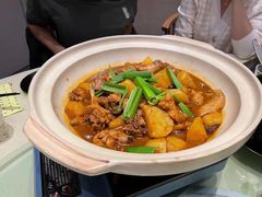 襄阳砂锅牛三鲜-莲餐厅·湖北菜·藕汤是头牌(愚园路店)