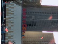 -新华百货CC Park购物广场