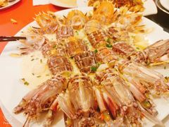 -大树下海鲜饭店