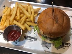 -Grinder 绞肉机汉堡(武定路店)