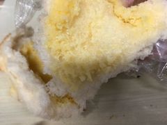 黄油酥皮奶酥包-多乐之日(五道口店)