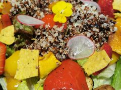 烤南瓜藜麦沙拉-La Terre乐田(万象城店)