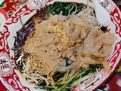 -闯关东东北农家菜(崂山石老人店)