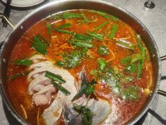 -野山舂·贵州现舂酸汤牛肉(民生路店)