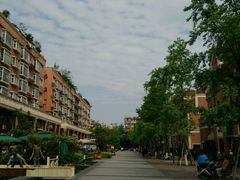 -菲鱼体育恒温游泳馆(中海名城店)