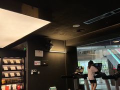 -TOP健身私教工作室(侨香店)