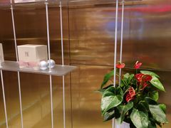 -奈雪的茶(湖滨银泰in77C区PRO店)