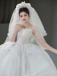 -艾米丽婚纱礼服