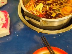 -马路边边串串香(双井直营店)