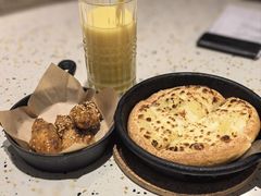 -必胜客(WOW中心城店)