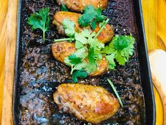 -老东镇啤酒屋海鲜加工·蒸汽海鲜·海鲜烧烤(台东店)