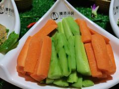 -嘎洒汤锅·花腰傣美食