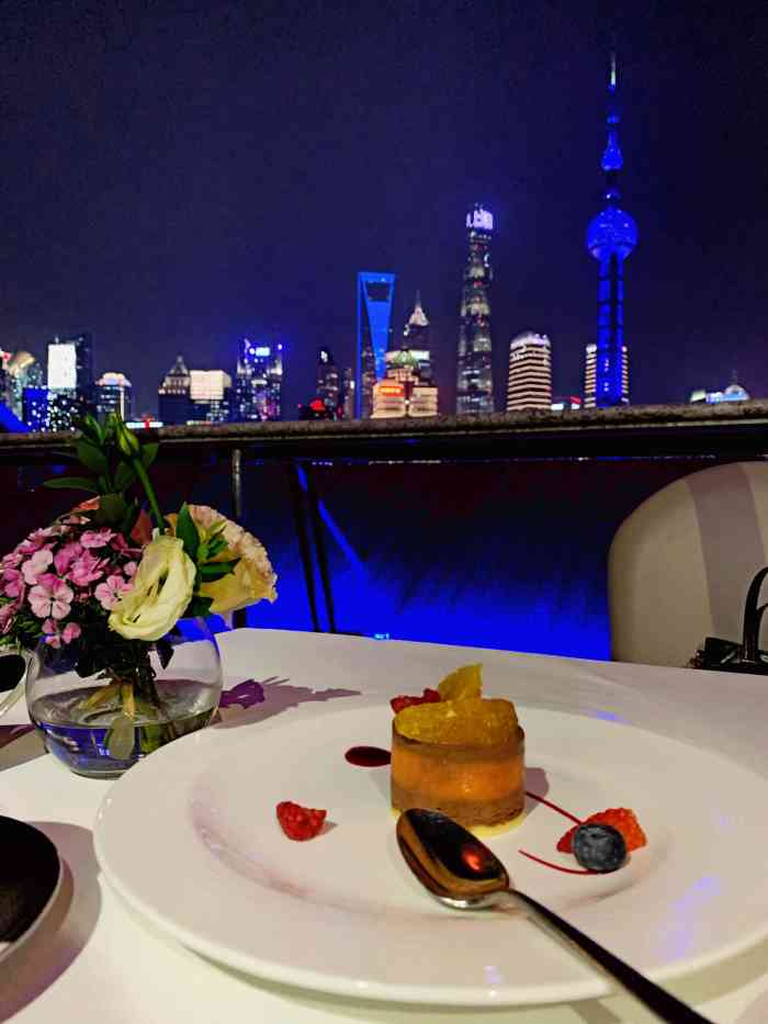 尚9·一滴水江景西餐厅