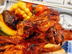 -岩顶健身(玄武店)