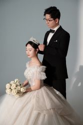 -雪中彩影婚纱摄影·微光艺术中心