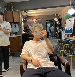短发-优尚·烫·染·店