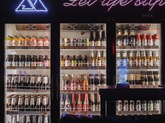 -UP嘻哈酒吧(粉巢店)