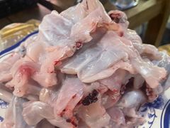 -哥老官重庆美蛙鱼头(日月光店)