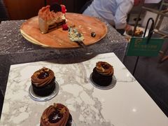 -咖啡苑自助餐厅·中国大饭店