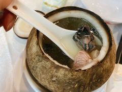 椰皇鸡汤-强记鸡粥美食
