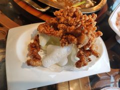 黑芝麻现炸酥肉-小天鹅火锅·一线江景洪鼎旗舰店(洪崖洞店)