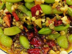 绝味毛豆-江城燕子大排档(江汉路步行街店)