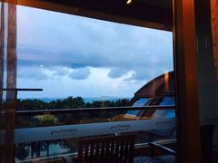 -三亚湾海居铂尔曼度假酒店