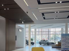 -上德宝骏宝马5S店