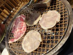 -韩京炭火烤肉自助料理(柯桥万达店)