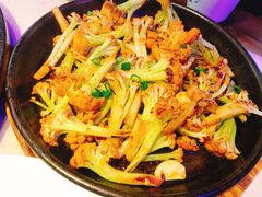 -船梆煮•蒸汽海鲜·炉火烤肉(五四广场店)