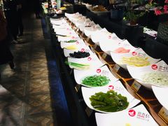 自助取餐区-鼎香缘海鲜自助火锅烤肉(锦辉购物广场店)