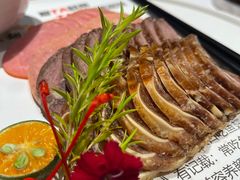-皇冠明珠鱼翅楼(水上公园店)