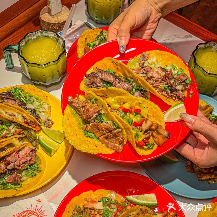 郑州墨西哥餐厅|Moon Village taco&bar