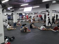-FIGHTMAN格斗俱乐部(长宁临空店)