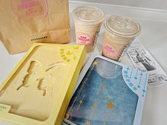 -星巴克(金谊广场店)