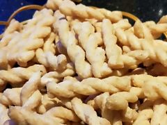 -魔方娱乐空间(兴华路店)