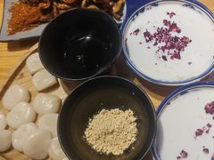 -勺子米线·云南传统小吃市集(四方街店)