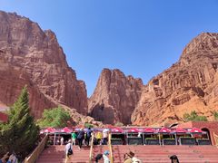 -天山神秘大峡谷