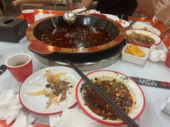 -烧哥美蛙肥肠鱼火锅·十五年社区店